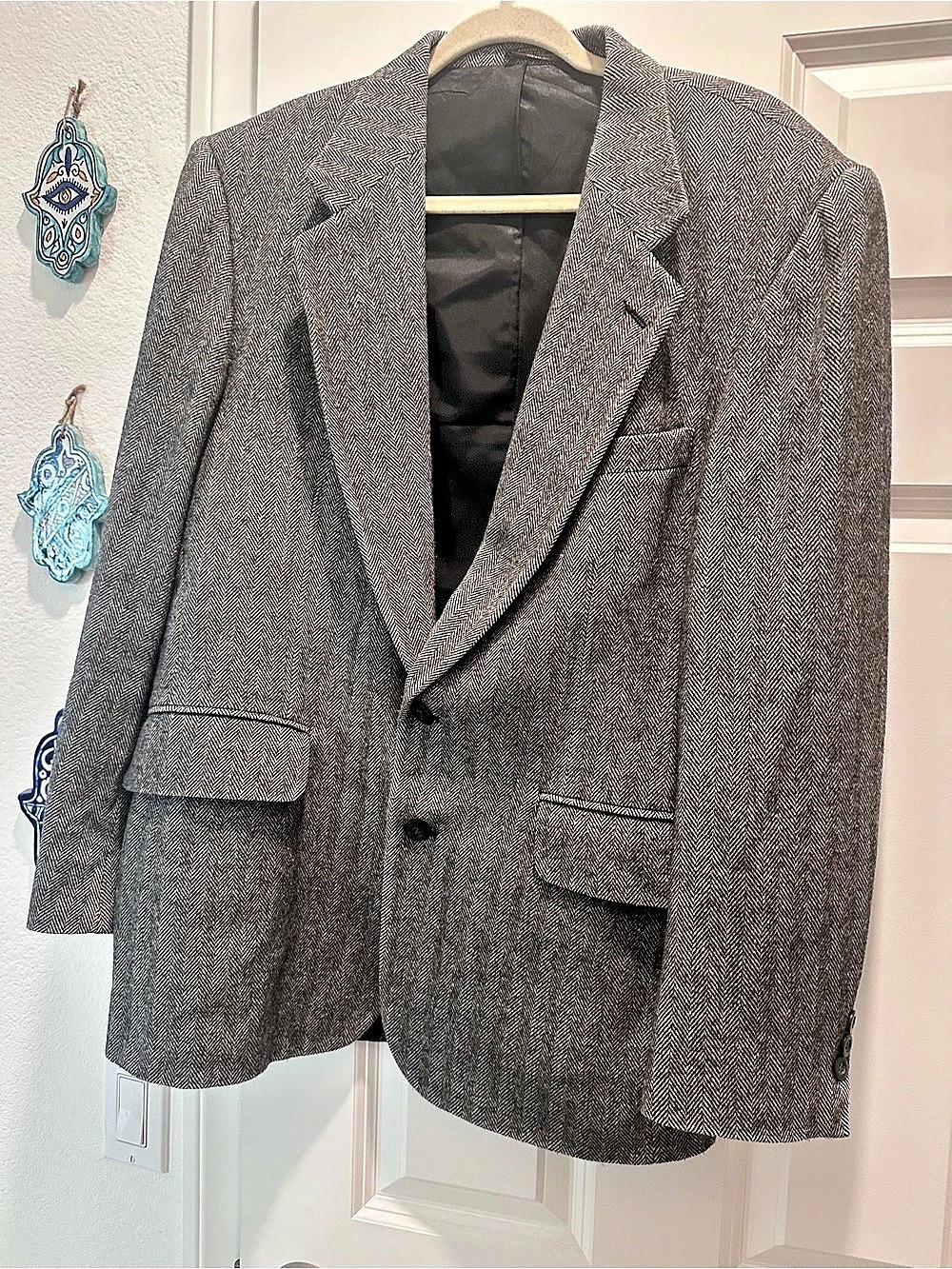 Men's Gray Herringbone Sport Coat